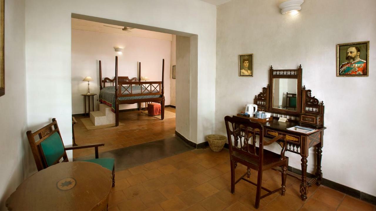 מלון Kochi Neemrana'S- Tower House מראה חיצוני תמונה