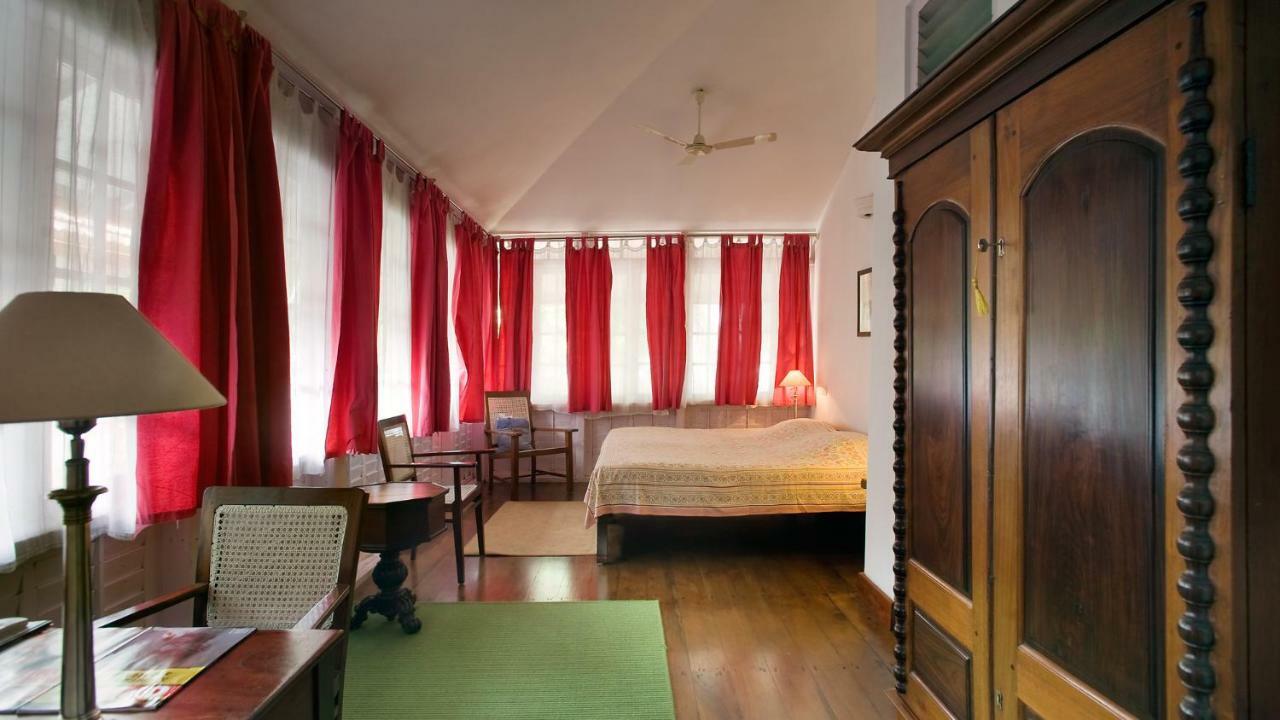 מלון Kochi Neemrana'S- Tower House מראה חיצוני תמונה